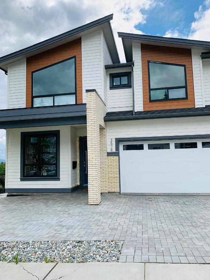 Appartement Baycrestone à Coquitlam Extérieur photo