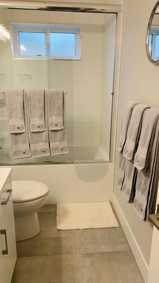 Appartement Baycrestone à Coquitlam Extérieur photo